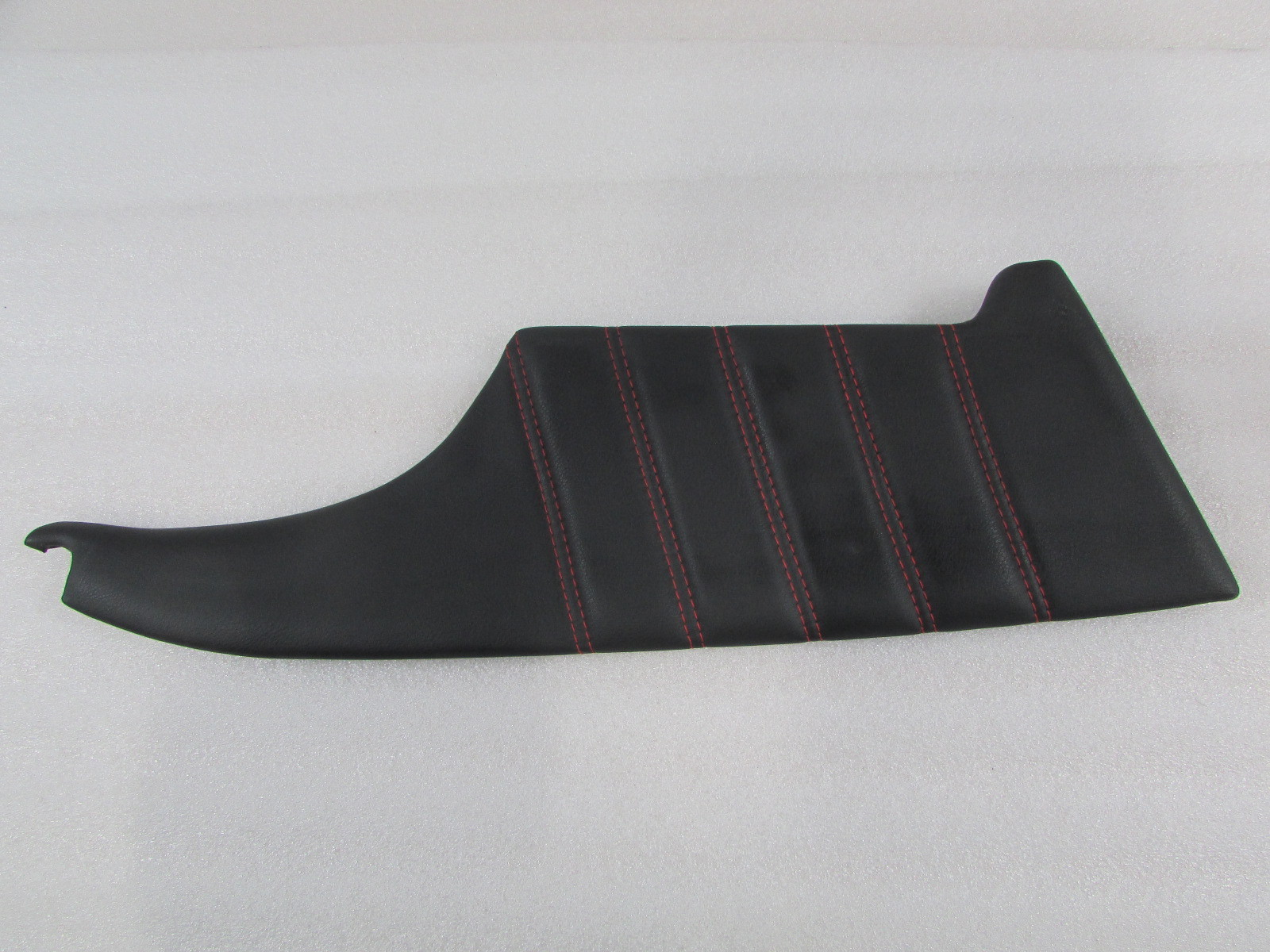 Maserati Quattroporte, LH, Left, Rear Door Panel Leather Insert, Black/Red, Used