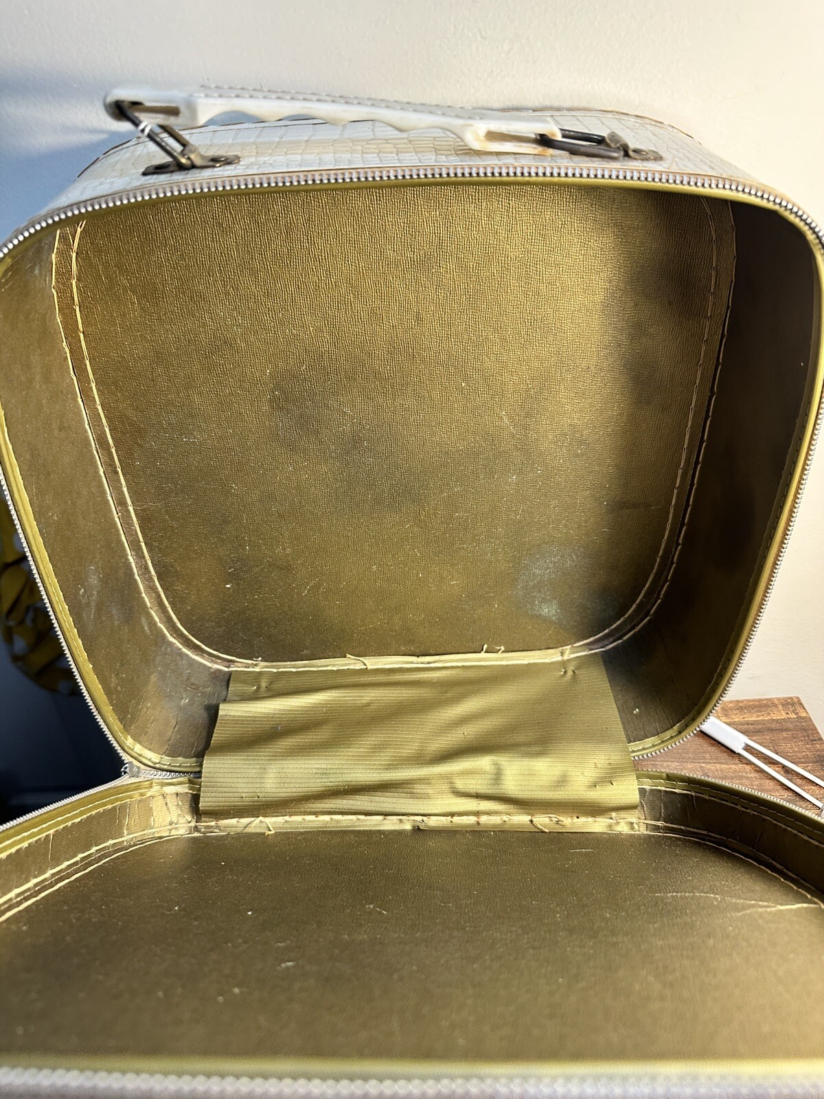 Vintage Dance Bags Suitcases Doll Bags Carriers Ballet