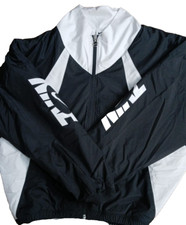 Nike Women's Training Jacket Full Zip Black/White DQ6723-010 Size L 386