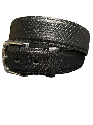 Solid Black Leather Belt Faux Lizard Embossed Pattern Mens  display picture 2