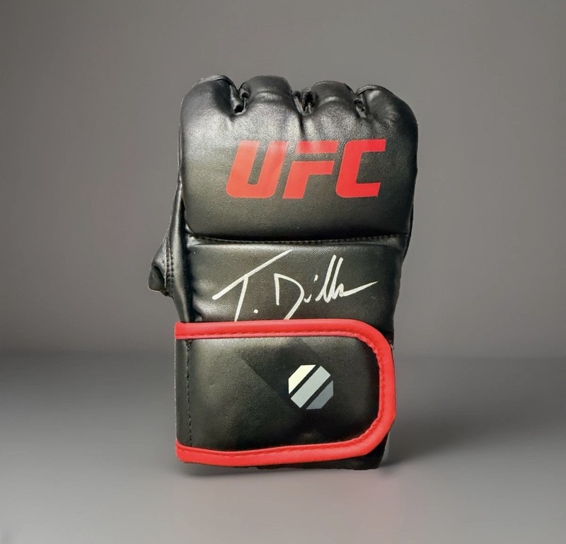 TJ Dillashaw Signed Autograph UFC MMA Glove (right) Collectible Red Trim Awesome