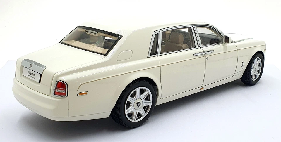 Kyosho 1/18 Scale Diecast 08841EW2 - Rolls Royce Phantom Extended English White - Image 2 of 4