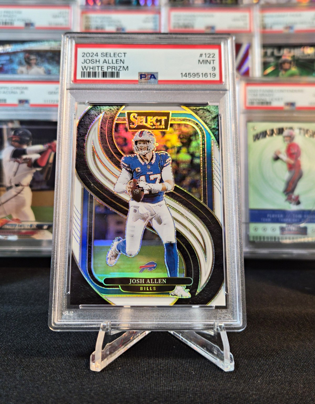 🔥🔥/35!! 2024 Panini Select Premier Level Josh Allen Bills White Prizm PSA 9