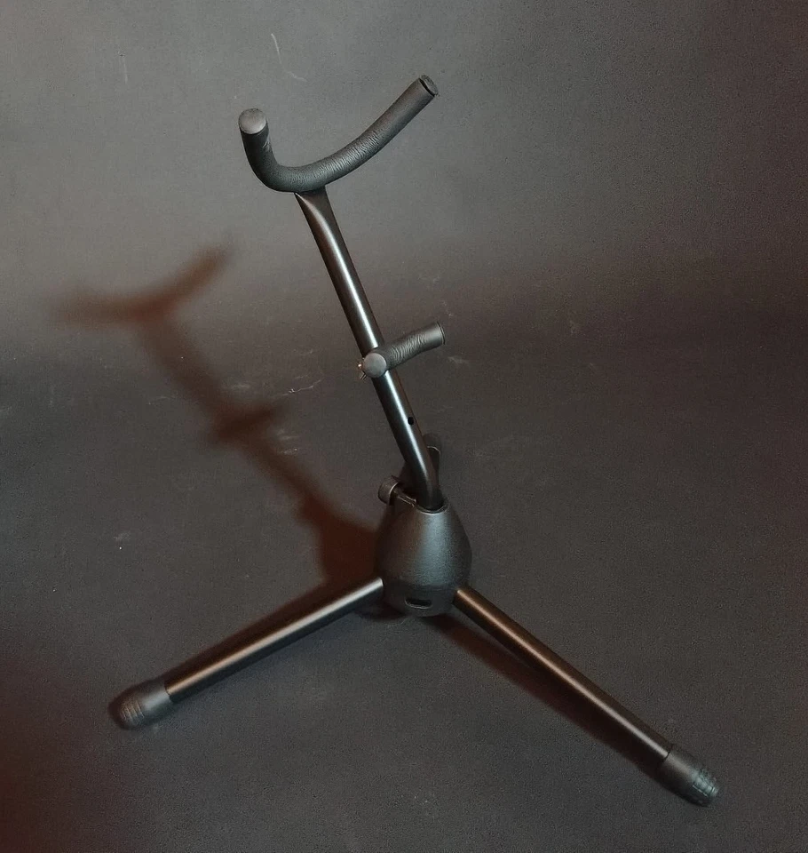 SASSOFONO CONTRALTO SET + accessori  per principianti - near mint - sax  - Immagine 4 di 4