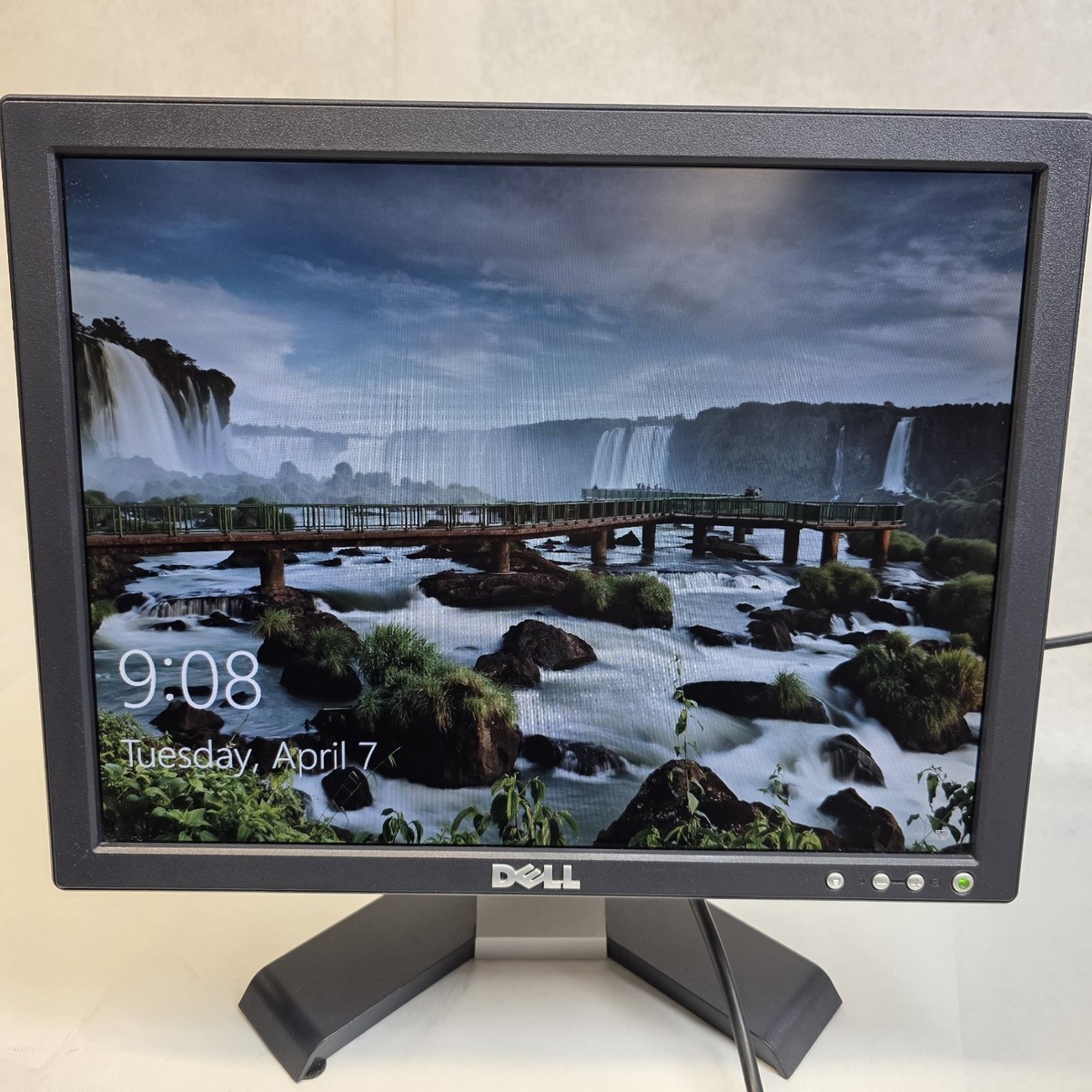 Dell E156FPc 15