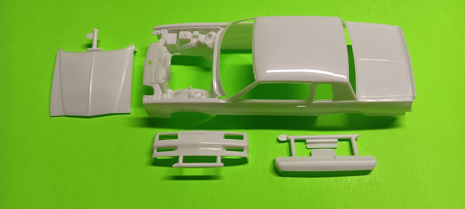 Body Hood Nose 1987 Monte Carlo SS 1/24 Revell Front Rear Bumper Chevy 