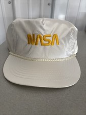 Nasa Trucker Hat SnapBack White Satin-look