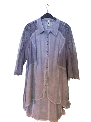 Tredy Blusen-Shirt, Gr.,42, 44,L XL, grau-viola, wie neu,,leicht ,Schmuckknöpfe