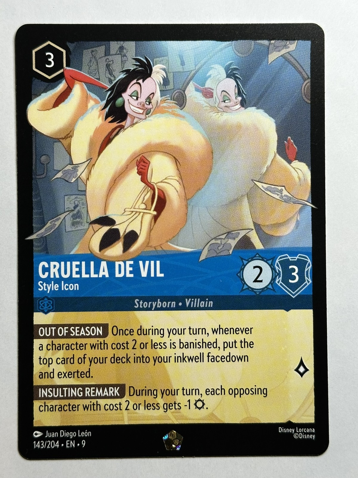 Cruella De Vil - Style Icon Fabled 143/204 NM Lorcana Card