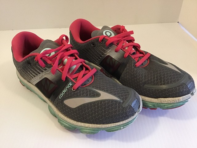 brooks sneakers gts 18
