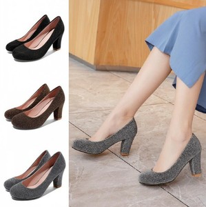 round toe pumps block heel