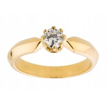 Engagement ring with true Diamond  from Jeweler