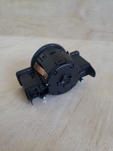 17-19 MERCEDES GLS63 QX30 HEADLIGHT/FOG CONTROL KNOB MODULE OEM - Picture 4 of 7
