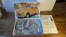 TAMIYA 1/24 CITROEN 2CV MAQUETTE PLASTIQUE