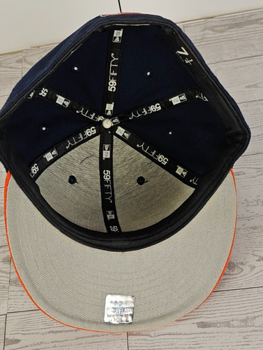 NFL 59 FIFTY STICKER OFFICIAL CHIGAGO BEARS HAT CAP SZ 7 1/4 ORANGE & BLUE NWT - Picture 6 of 9