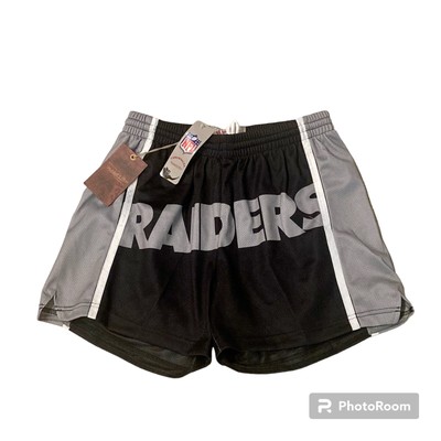 NWT Mitchell & Ness Throwbacks Oakland Las Vegas Raiders Big Face Shorts Size M