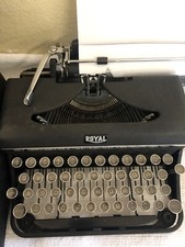 Adler Royal-antique Typewriter thumbnail