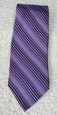 how to tie a wreath bow with wired ribbon