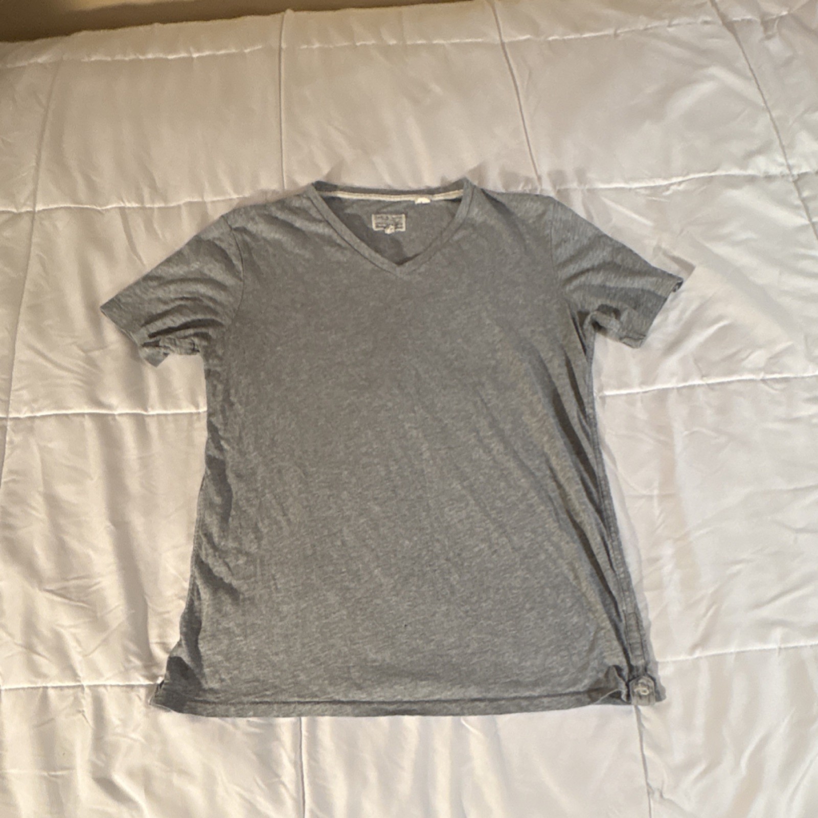 rag & bone Men's Standard Issue Gray V-Neck Cotton Knit Short Sleeve T-Shirt XS