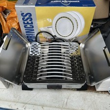 12 Geschirr/Teller Stövchen von Princess, kann zum Aufwärmen von Croissants, Brötchen etc. verwendet werden.