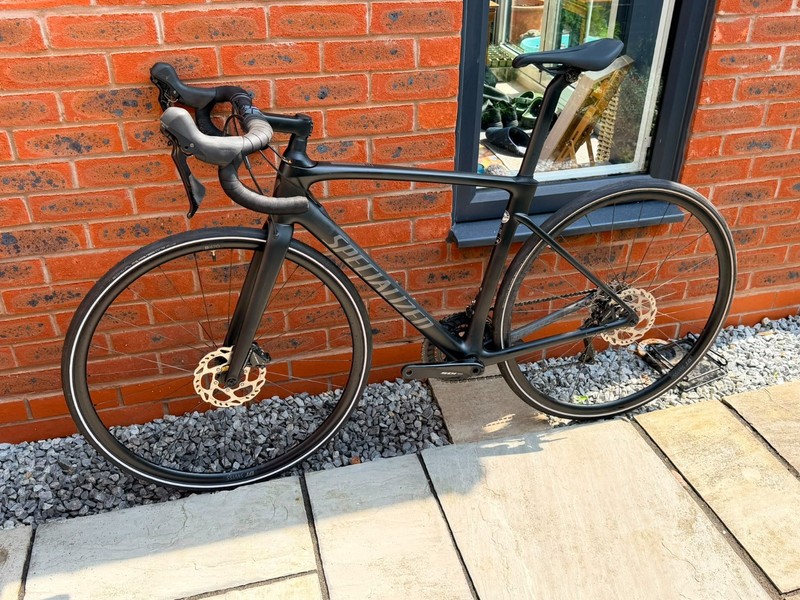 specialized roubaix carbon road bike 54cm