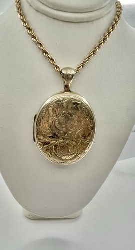 Antique Victorian Ivy Leaves & Swirls Design Metal Large Gilt Metal Locket 17” - 第 5/11 張圖片