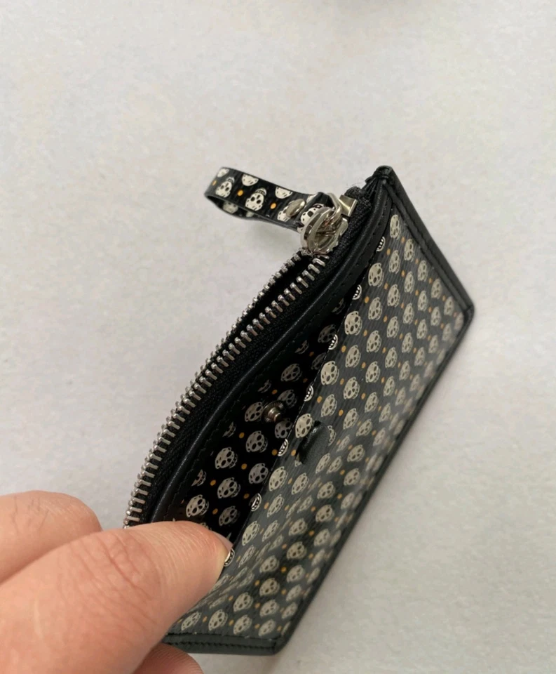 Кожаный бумажник Alexander McQueen ДЕРЖАТЕЛЬ ДЛЯ КАРТ с принтом в виде черепа - Изображение 2 из 3