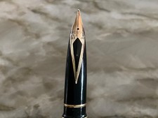 Vintage Sheaffer Targa Black Fountain Pen 14K...