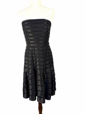 Carmen Marc Valvo Silk Strapless Black Textured Cocktail Dress. Size 6