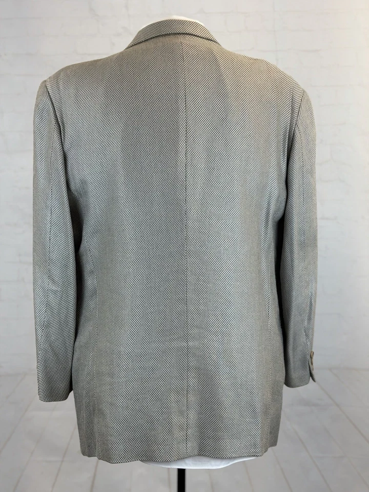 Blazer masculino Armani Itália bege algodão seda linho dois botões 46R $2.395 - Imagem 4 de 4