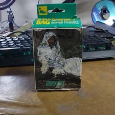 Space Brand Emergency Bag Survive Outdoors Reflective Thermal  Bivvy 3 X 7 Feet