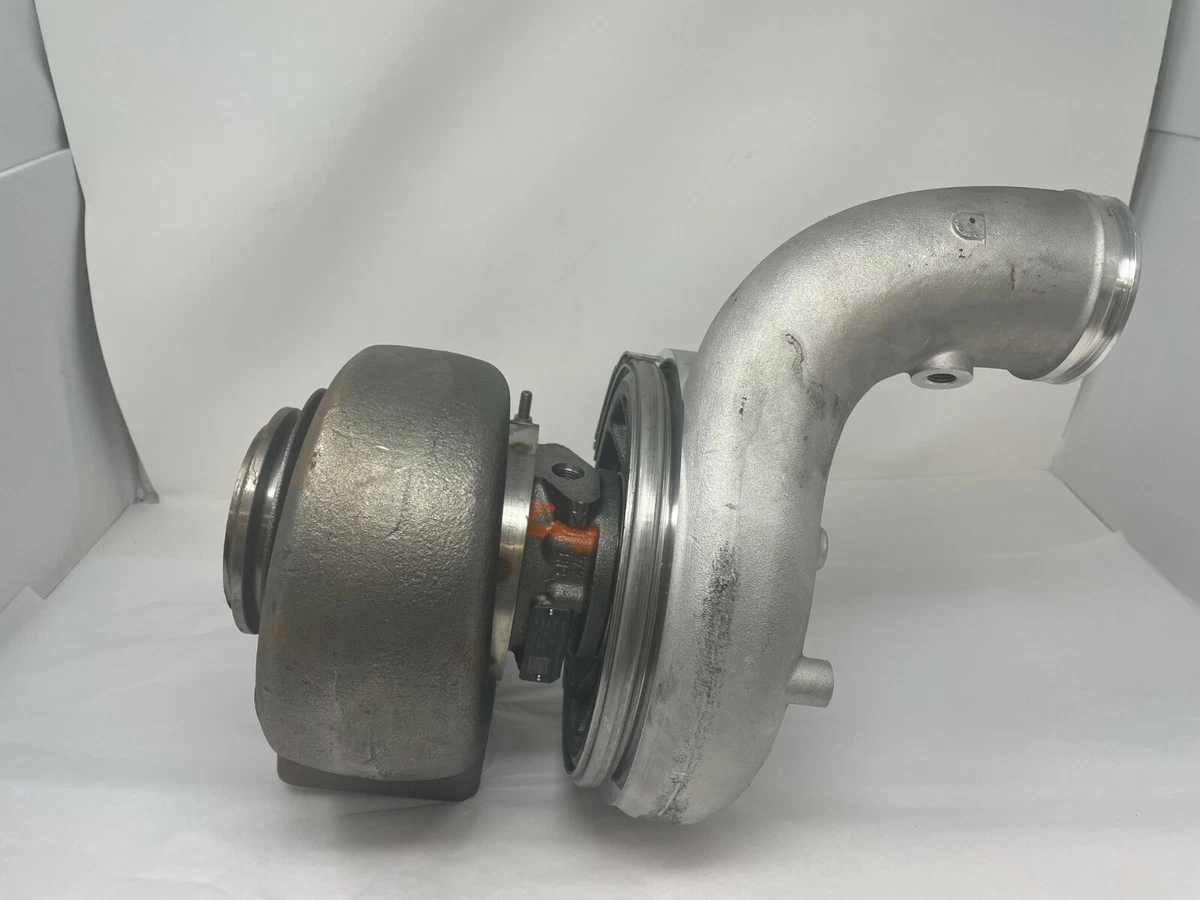 New John Deere / Garrett GT45 Turbocharger DZ105043 Fast Free 