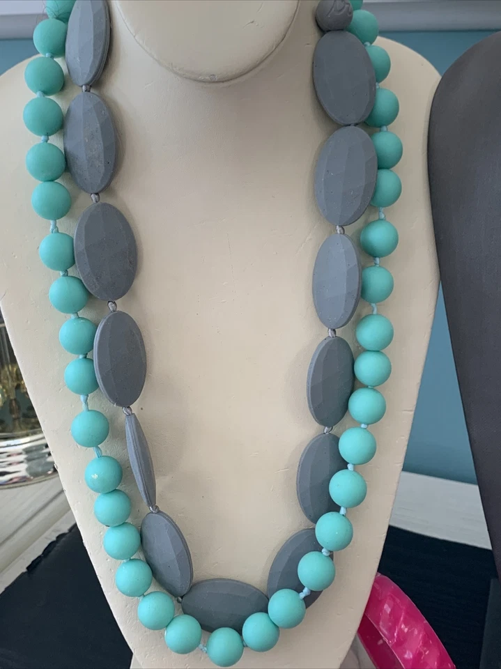 儿童女孩珠宝派对套装 40 件以上 HELLO KITTY PRINCESS Dress UP PARTY K745 — 第 2/4 张图片