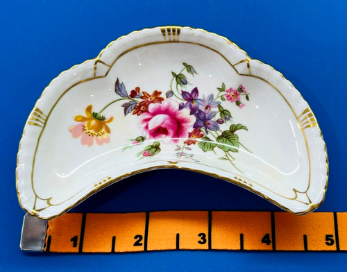 Vintage Royal Crown Derby Posies English Bone China Semi-Moon Mini Plate Dish - Picture 2 of 7