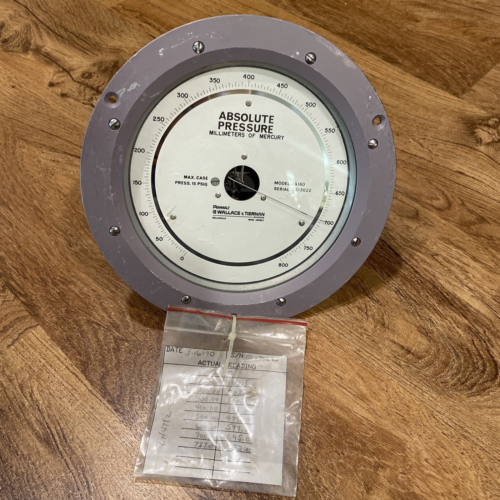 Wallace & Tiernan Model FA160 Absolute Pressure Gauge Meter 0-800 MM