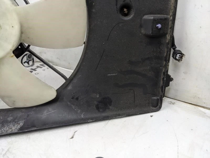 2009-2015 Honda Pilot 3.5L conjunto de motor ventilador de refrigeração radiador 19015-RN0-A01 FABRICANTE DE EQUIPAMENTO ORIGINAL - Imagem 2 de 4