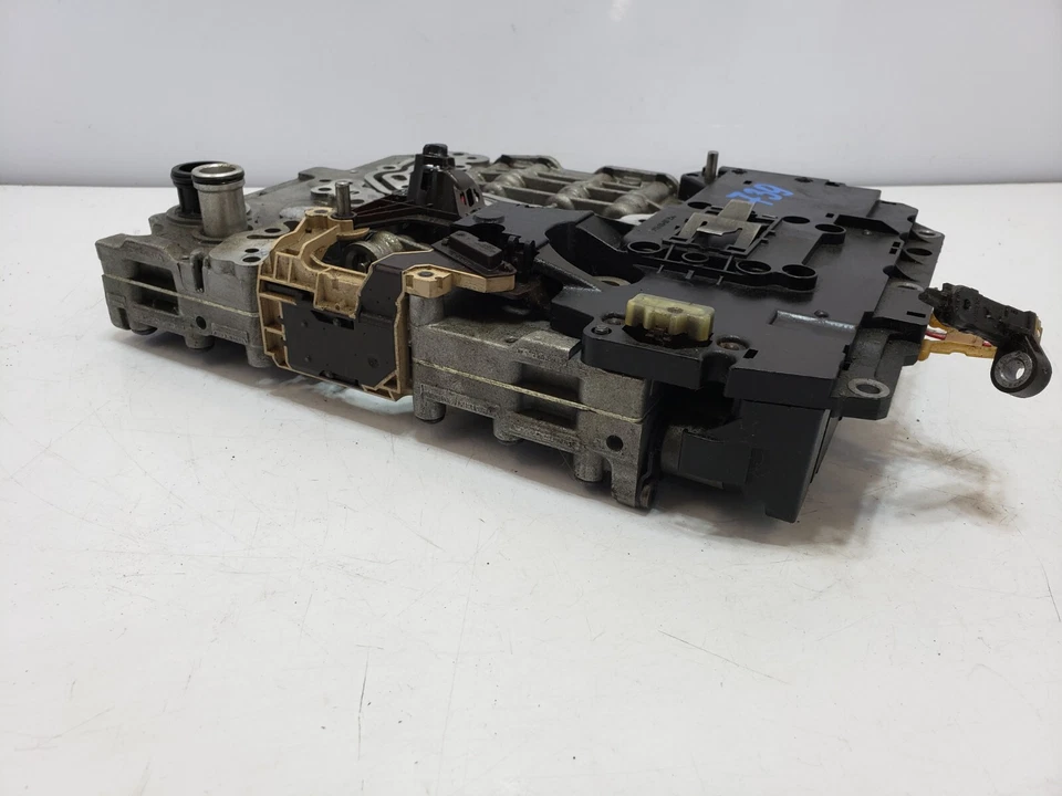 ✅11-16 OEM AUDI A5 A4 Quattro Cuerpo de válvula de transmisión automática mecatrónico Foto 2 de 4