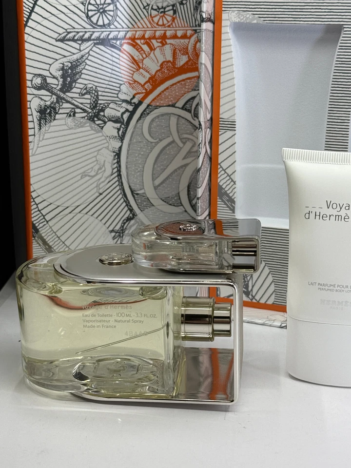 NUEVO Juego de regalo Voyage D'Hermes por Hermes 3,3 oz / 100 ml EDT 4 piezas nuevo en caja Foto 4 de 4