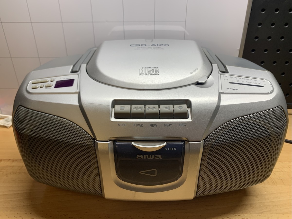 Aiwa CSD-A120 Radio/Cassette/CD/AM-FM Tuner Portable Boombox Aiwa CSD-A120 Radio/Cassette/CD/AM-FM Tuner Portable Boombox