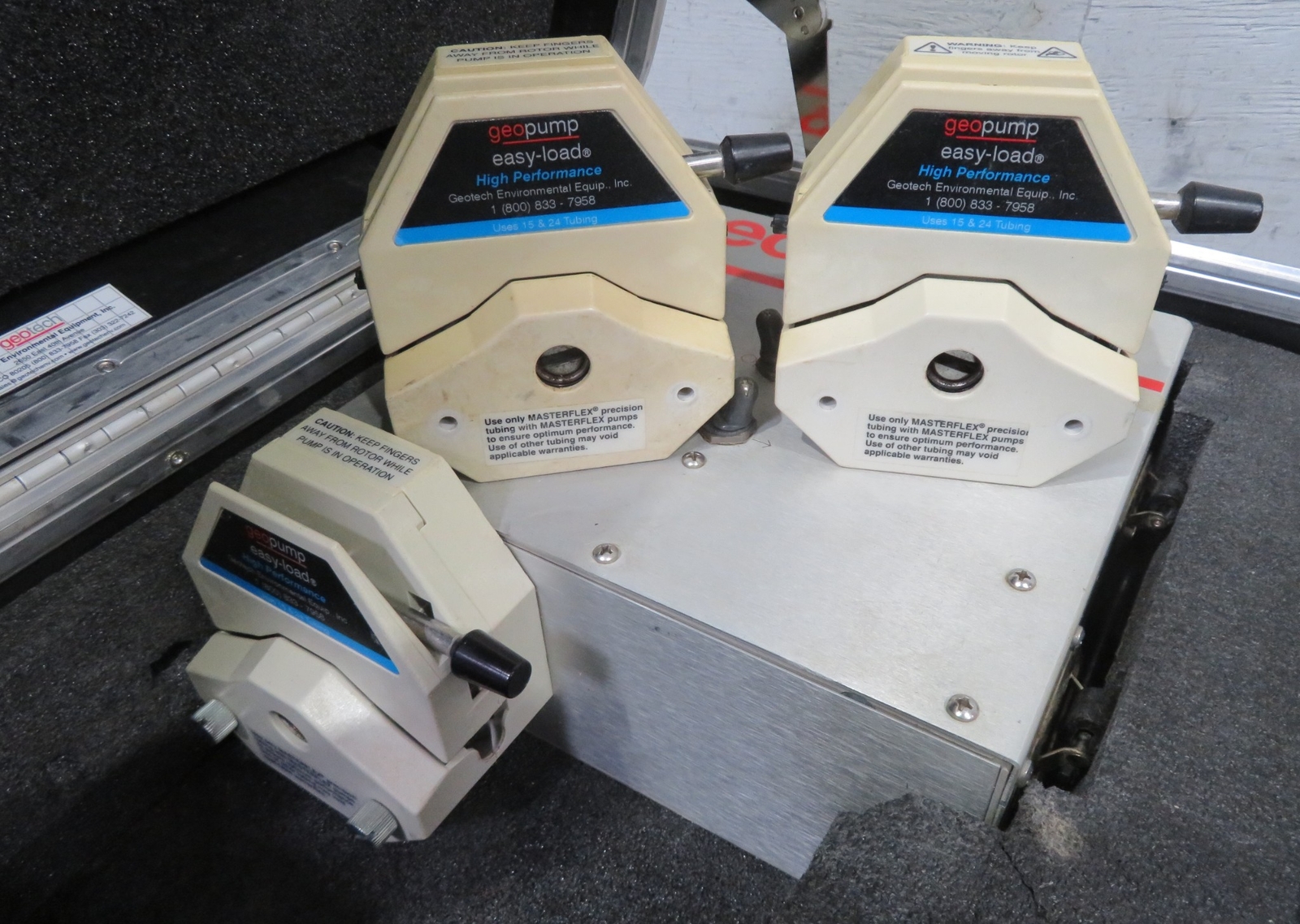C192195 GeoTech GeoPump 1 Portable Dual Head Peristaltic Pump w/ Case