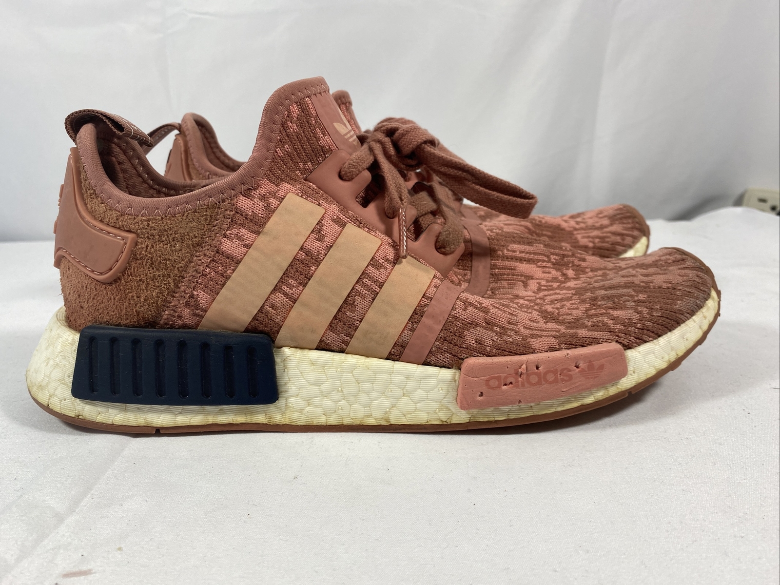 Adidas NMD R1 Raw Pink Glitch Camo Salmon Womens Size 9.5 BY9648 Running  Shoe | eBay
