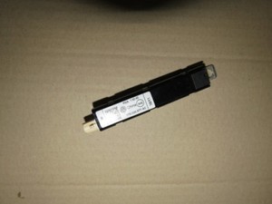 Original VW Touran GP2 Style Antennenverstärker A33322 1t0035577ac