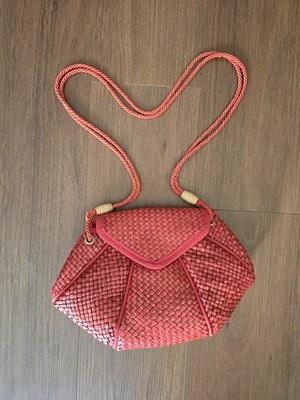 Vintage 1980s Saks Fifth Avenue Red Straw Shoulder Bag Purse Clutch. Valentines 