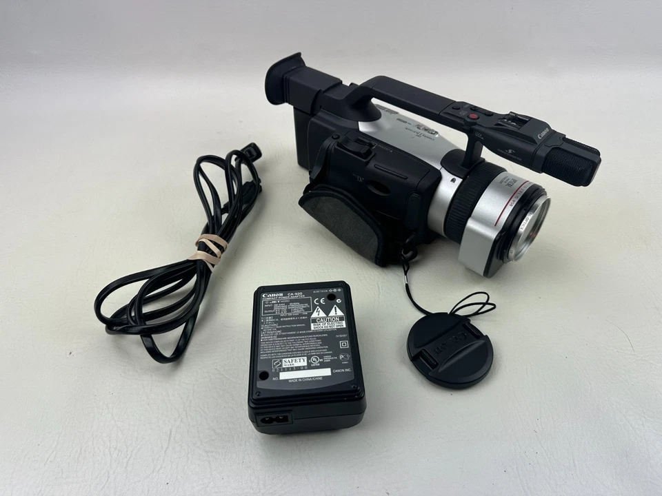 Canon DM-GL2 MiniDV Camcorder ~ Tested READ DESCRIPTION - Image 2 of 4