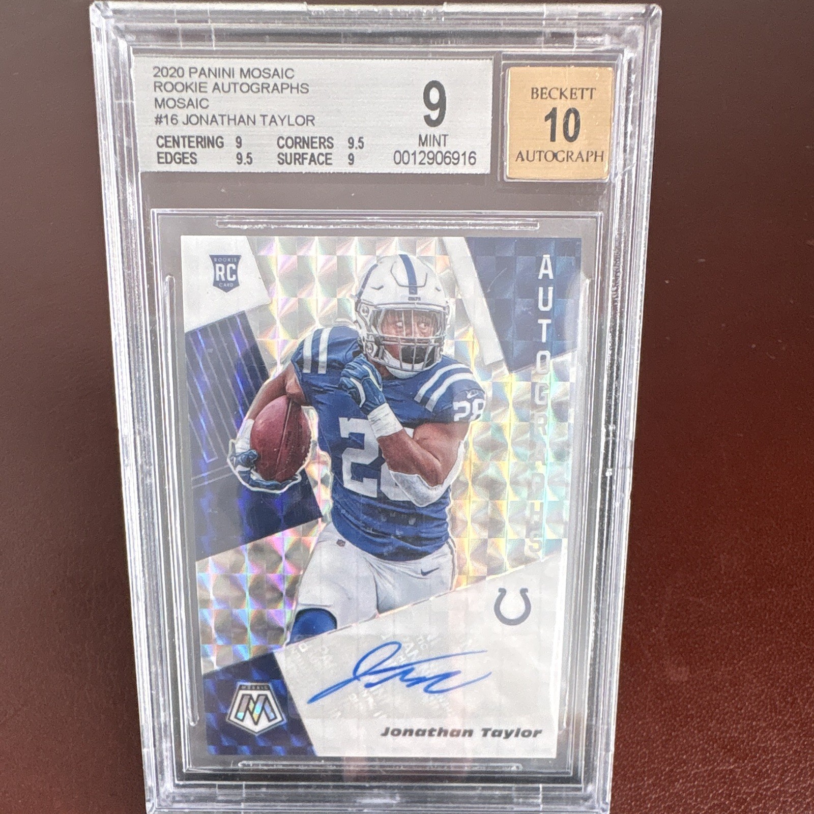 Panini 2020 Mosaic Jonathan Taylor #RA16 RC Auto Prizm BGS 9 Auto 10 Colts