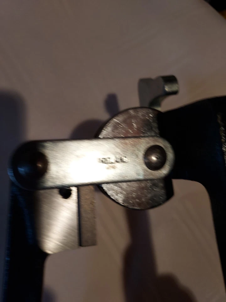 Tubing Bender By Ridgid,  Ireland,  3/8" O.D., 15/16 Radius, 12.1/2" Long - Image 4 of 4