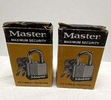 Vintage NOS Master Lock No 7 Padlocks Lot of 2 New Old Stock USA 4 Keys Boxed