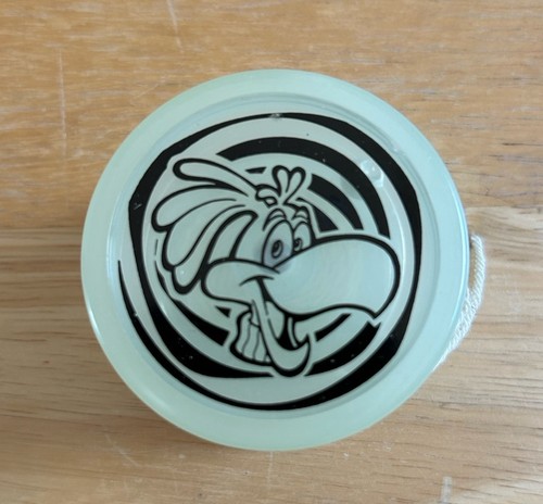 Vintage 1992 glow-in-the-dark butterfly yo yo, Cocoa Puffs mail away premium