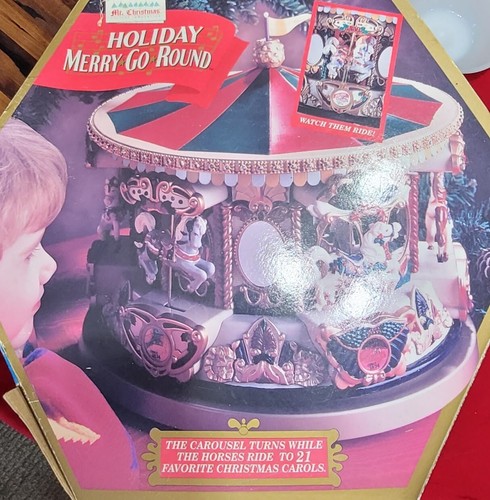 1994 Holiday Merry Go Round Animated Carousel 21 Songs VTG - Picture 6 of 7