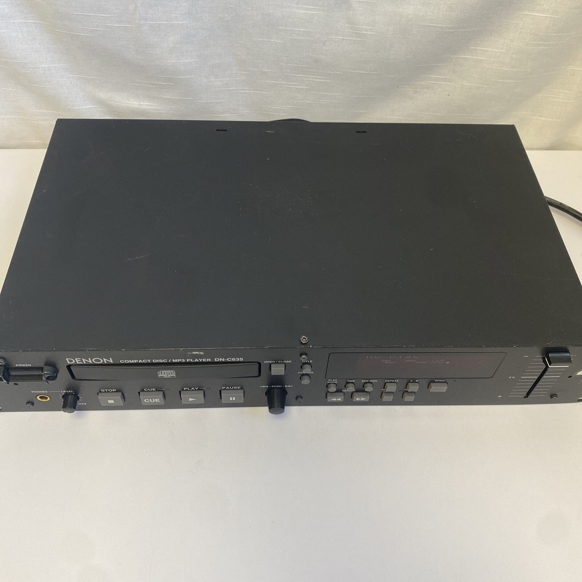 Denon DN-C635 Rackmount Compact Disc CD MP3 Player *Read